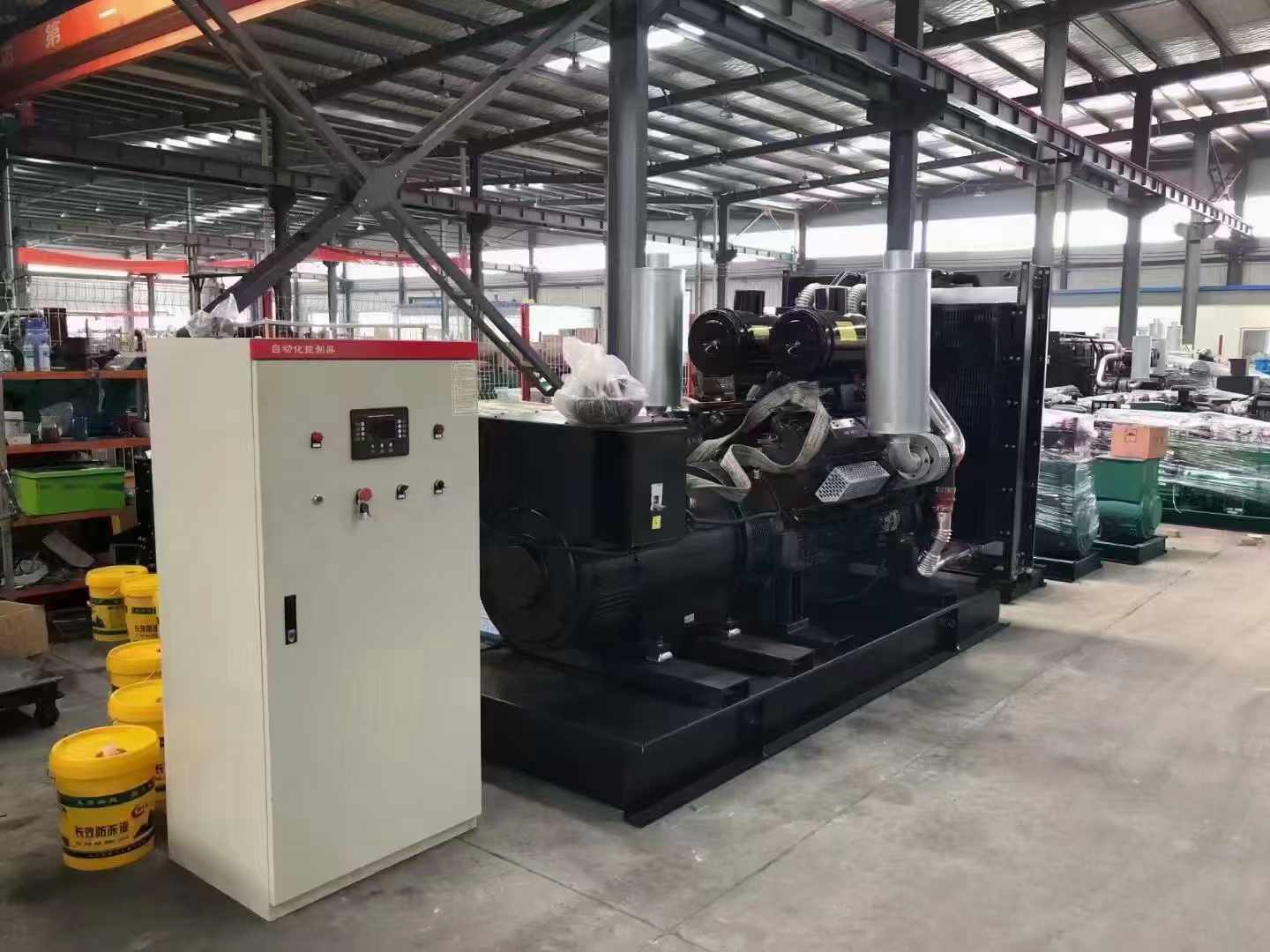 黄南柴油发电机运行时的噪音和振动水平如何?